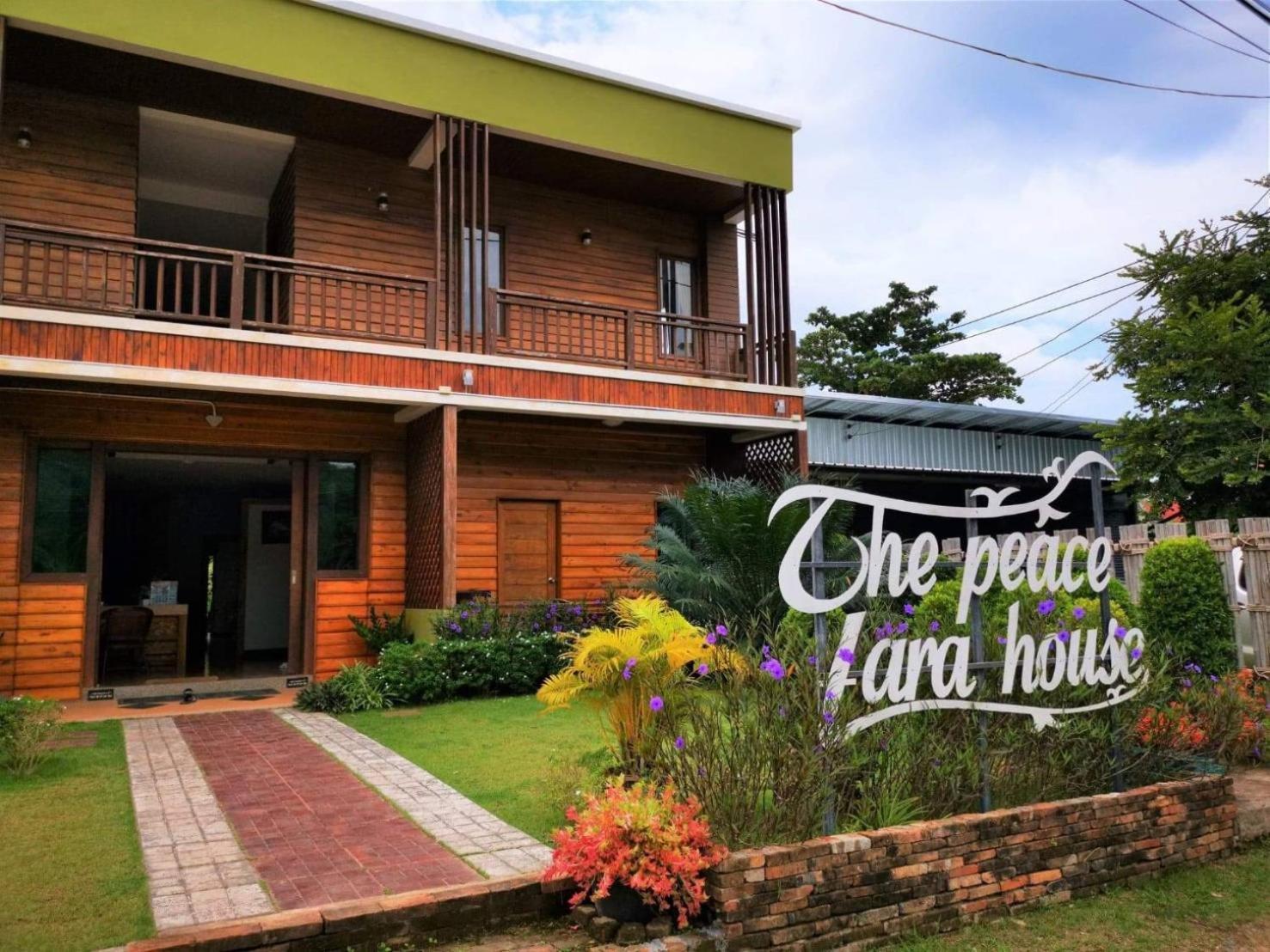 Отель The Peace Tara House Ко-Ланта Экстерьер фото