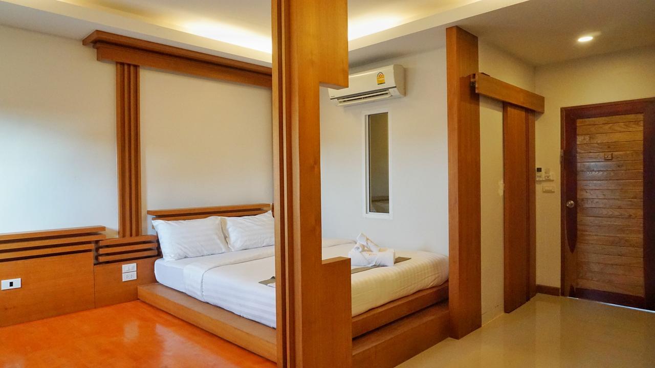 Отель The Peace Tara House Ко-Ланта Экстерьер фото