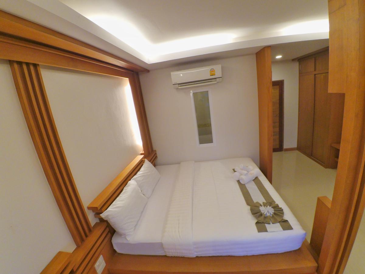 Отель The Peace Tara House Ко-Ланта Экстерьер фото